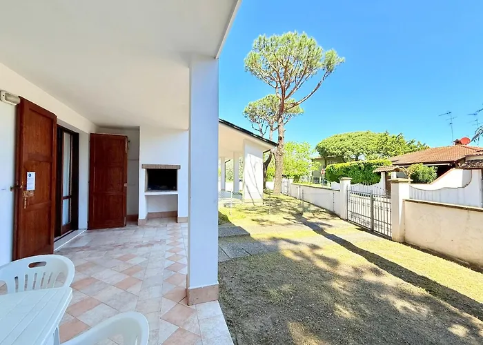 Holiday home Pino 2 By Interhome Lido di Volano