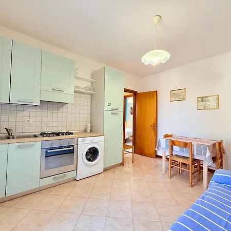 펜션 Pino 2 By Interhome 리도 디 볼라노